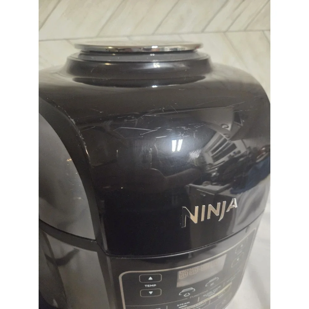 Ninja Foodi  10‑in‑1  6.5‑Qt Pro Pressure Cooker & Air Fryer OP301 107 NICE READ